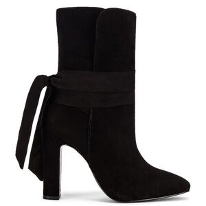 NWT house of Harlow bootie